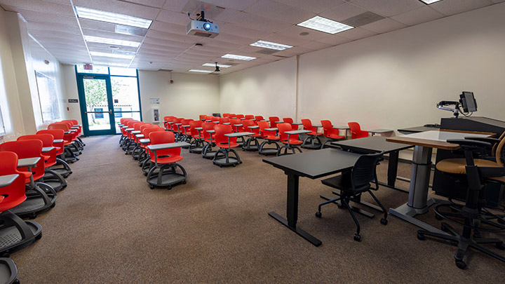 Front of classroom showing the podium and projector